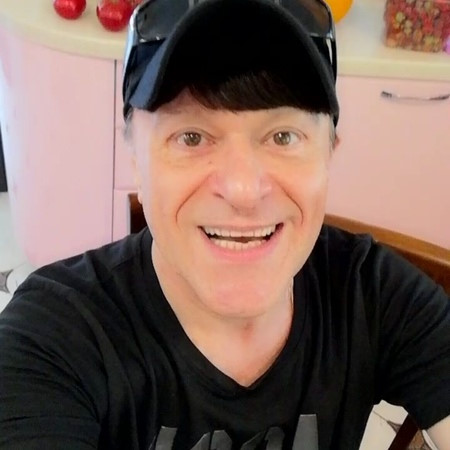 Певец виктор королев без парика фото Певец виктор королев без парика фото